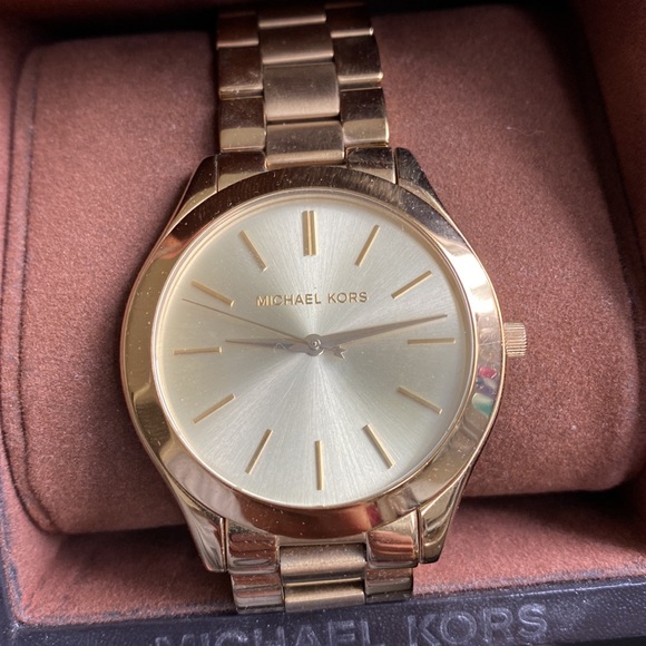 Watch - Picture 2 of 2